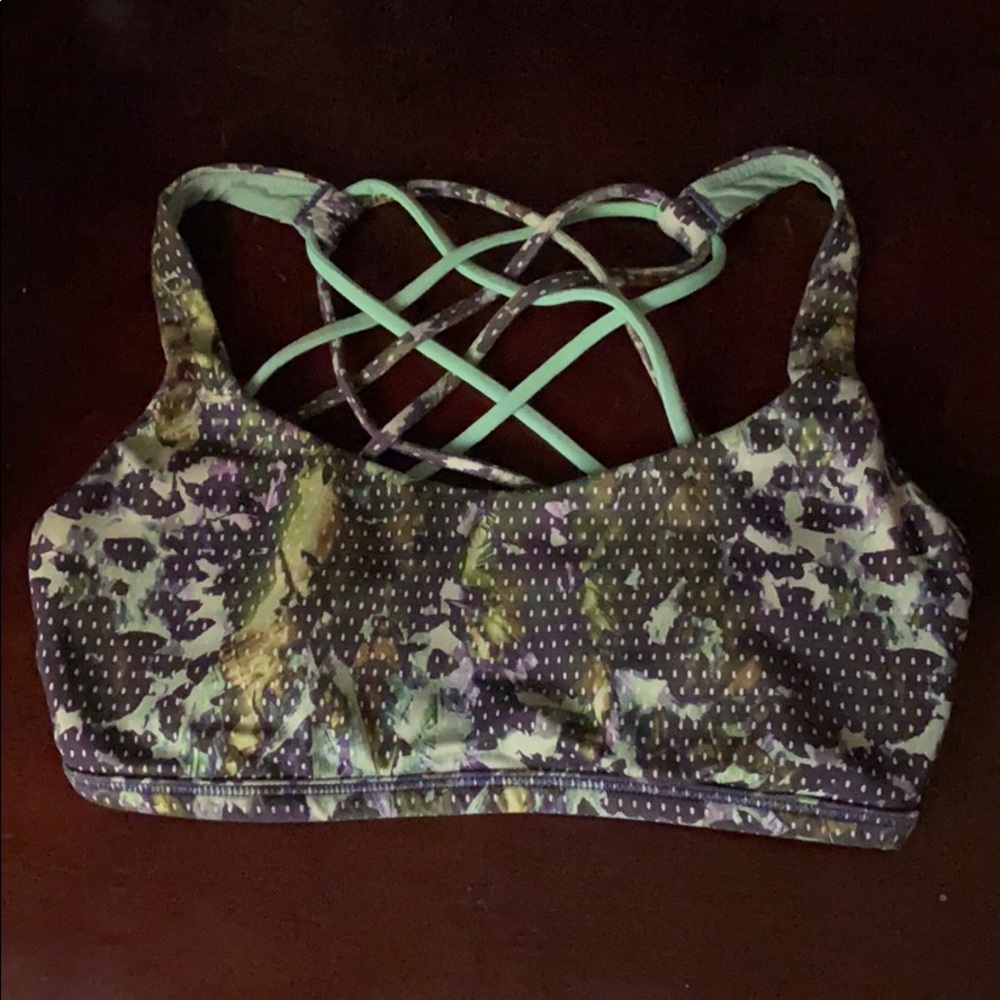 lululemon sports bra